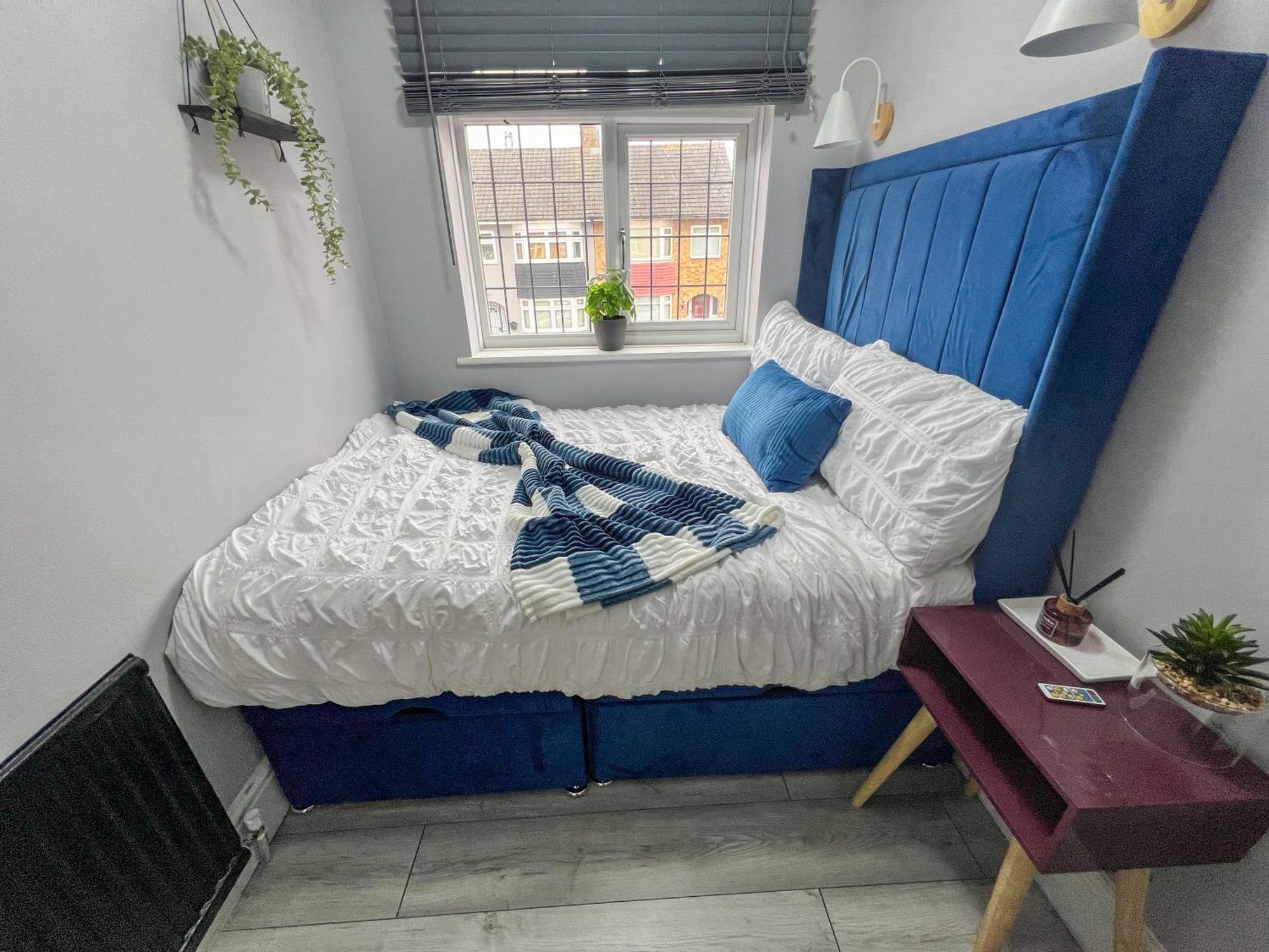 Beautiful Newly Renovated House In Rainham Essex Villa Bagian luar foto